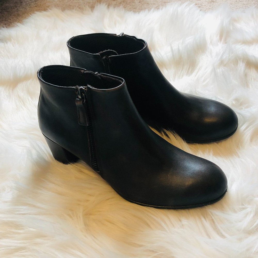 Ecco Danish Design Shape M 35 Coco Brown Leather Ankle Boots - NWOT